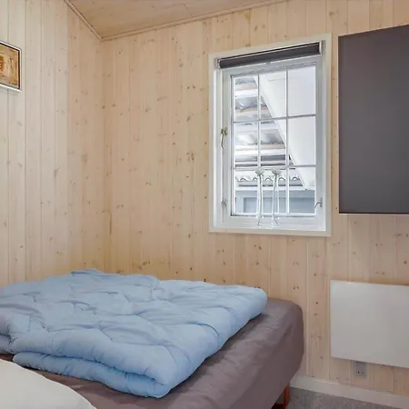 Sj215-bjert-binderup-strandpark-6