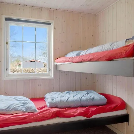 Sj215-bjert-binderup-strandpark-6