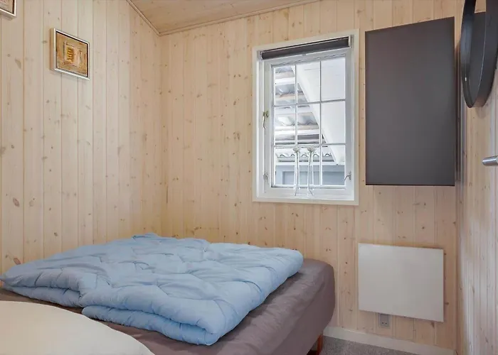 Sj215-bjert-binderup-strandpark-6